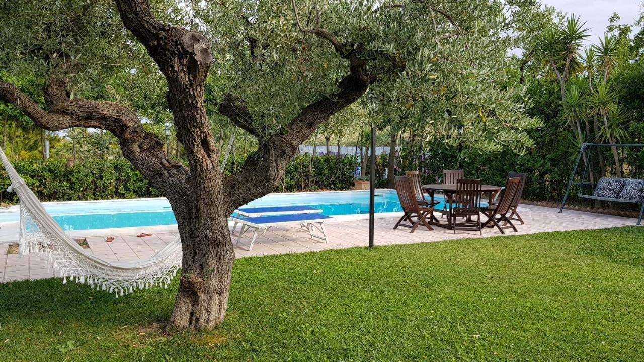Sinilù B&B Silvi Paese Exterior foto